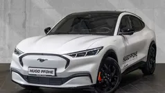 Star white platinum metallic Gebraucht 2024 Ford Mustang Mach-E Premium SUV | 47.490 € (Fairer Preis)