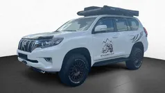 Gebraucht 2023 Toyota Land Cruiser Basis SUV | 99.900 €