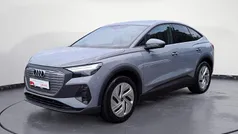 Grau Gebraucht 2022 Audi Q4 Sportback e-tron Ambiente SUV | 27.230 € (Superpreis)