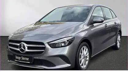 Gebraucht 2021 Mercedes B250e Style Van / Kleinbus | 24.540 € (Fairer Preis)