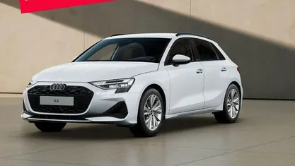 Gebraucht Audi A3 Ambiente 116 PS (85 kW) 2025 Gletscherweiss Limousine