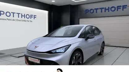 Gebraucht Cupra Born 169 kW (231 PS) 2023 Geysirsilber Kleinwagen