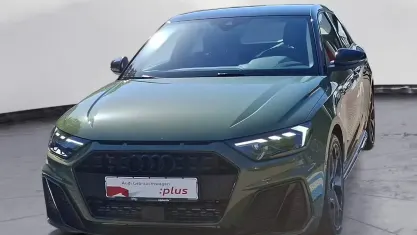 Gebraucht Audi A1 Sportback S-Line 207 PS (152 kW) 2025 Grün Kleinwagen