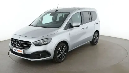 Gebraucht Mercedes T180 Progressive 116 PS (85 kW) 2022 Grau Van / Kleinbus