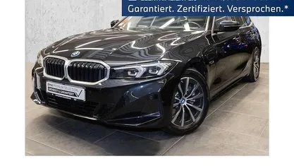 Gebraucht 2022 BMW 320e Sport Line Kombi | 30.970 € (Fairer Preis)
