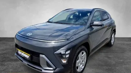 Gebraucht Hyundai Kona Trend 137 PS (100 kW) 2025 Ecotronic gray SUV