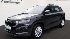 Gebraucht 2025 Skoda Karoq Selection SUV | 32.990 € (Fairer Preis)