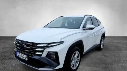 Gebraucht Hyundai Tucson Trend 150 PS (110 kW) 2025 Weiß SUV