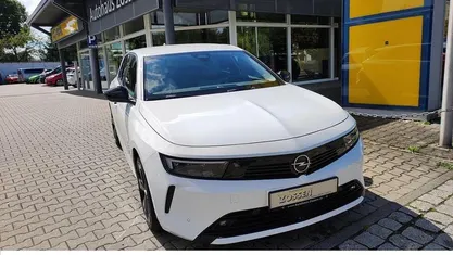 Gebraucht Opel Astra Elegance 181 PS (133 kW) 2023 Limousine