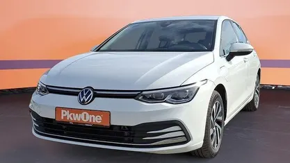 Gebraucht VW Golf Style 204 PS (150 kW) 2022 Limousine