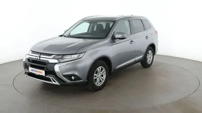 Gebraucht Mitsubishi Outlander Diamant Edition 150 PS (110 kW) 2020 Grau SUV