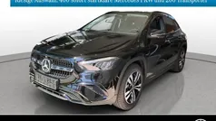 Nachtschwarz Gebraucht 2025 Mercedes GLA200 Progressive SUV | 39.860 € (Guter Preis)