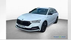 Moonweiss metallic Gebraucht 2024 Skoda Octavia SportLine Kombi | 30.880 € (Superpreis)