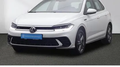 Weiß Gebraucht 2024 VW Polo R-line Limousine | 22.980 € (Fairer Preis)