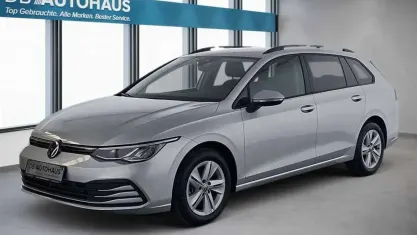 Gebraucht VW Golf VIII Life 116 PS (85 kW) 2024 Silber Kombi