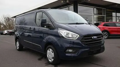 Blazerblau Gebraucht 2020 Ford Transit Custom Van / Kleinbus | 16.990 € (Superpreis)