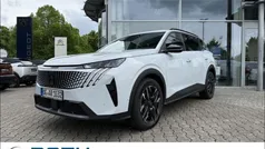 Weiss Gebraucht 2024 Peugeot 5008 Allure Van / Kleinbus | 43.900 € (Etwas zu teuer)