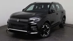 Schwarz, grenadillschwarz 0e0e Neu 2025 VW Tiguan R-line SUV | 52.979 € (Guter Preis)