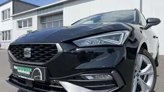 Mitternachtsschwarz Gebraucht 2024 Seat Leon FR-Line Kombi | 26.860 € (Guter Preis)