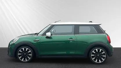 Gebraucht Mini Cooper S 178 PS (130 kW) 2022 Gruen Kleinwagen