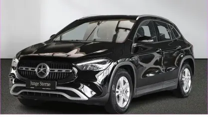 Gebraucht Mercedes GLA200 163 PS (119 kW) 2024 Unilack nachtschwarz SUV