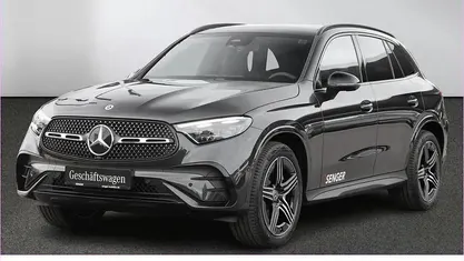 Gebraucht 2025 Mercedes GLC220 AMG line SUV | 60.880 € (Fairer Preis)