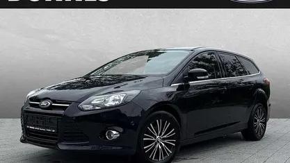 Gebraucht Ford Focus Titanium 182 PS (133 kW) 2013 Grau Kombi