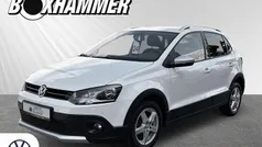 Weiß Gebraucht 2017 VW Polo Cross Kleinwagen | 10.490 € (Fairer Preis)