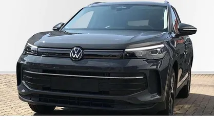Gebraucht 2025 VW Tiguan Life SUV | 41.980 € (Superpreis)