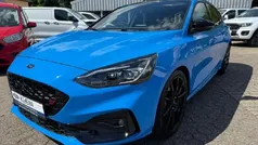 Vasttrafik blue Gebraucht 2022 Ford Focus ST Limousine | 28.390 € (Fairer Preis)