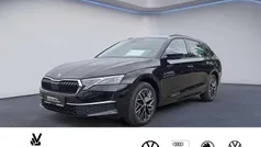 Gebraucht 2024 Skoda Octavia Selection Kombi | 31.295 € (Guter Preis)