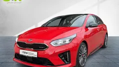 Rot Gebraucht 2019 Kia ProCeed Kleinwagen | 24.480 € (Fairer Preis)