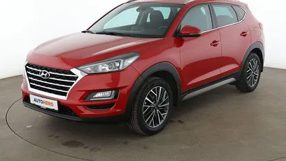 Gebraucht Hyundai Tucson Select 132 PS (97 kW) 2018 Rot SUV