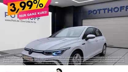 Gebraucht VW Golf VIII GTD 200 PS (147 kW) 2023 Pure white Limousine