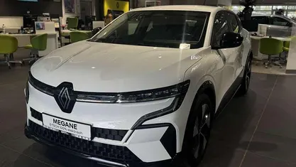 Gebraucht 2023 Renault Megane E-Tech Equilibre Limousine | 24.790 € (Fairer Preis)