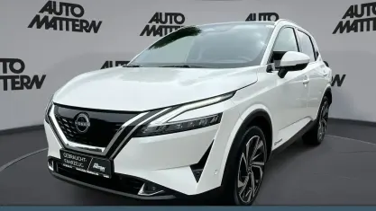 Gebraucht Nissan Qashqai Tekna+ 158 PS (116 kW) 2024 Weiß SUV