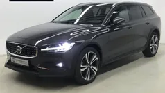 Grau Gebraucht 2023 Volvo V60 CC Ultimate Kombi | 42.990 € (Fairer Preis)