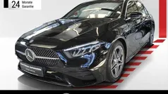 Metalliclack kosmosschwarz Gebraucht 2024 Mercedes A200 AMG Limousine | 30.490 € (Guter Preis)