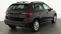 Black magic perleffekt Neu 2025 Skoda Kamiq Selection SUV | 27.495 € (Fairer Preis)