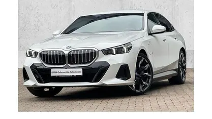 Gebraucht BMW 550e Comfort Edition 489 PS (359 kW) 2025 Limousine