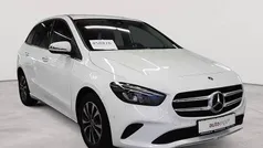 Polarweiß Gebraucht 2021 Mercedes B180 Style Van / Kleinbus | 15.590 € (Superpreis)