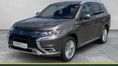 Gebraucht 2020 Mitsubishi Outlander P-HEV Plus | 22.980 € (Fairer Preis)