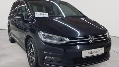 Deep black perleffekt Gebraucht 2021 VW Touran Highline Van / Kleinbus | 21.490 € (Fairer Preis)