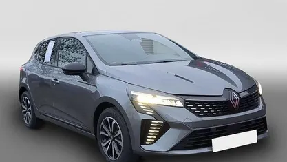 Dolomitgrau Neu 2025 Renault Clio V Techno | 21.790 € (Fairer Preis)