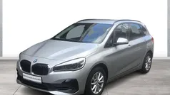 Grau Gebraucht 2018 BMW 218 Active Tourer Advantage Van / Kleinbus | 15.890 € (Fairer Preis)