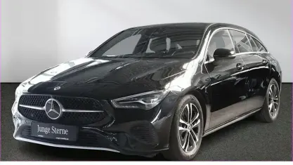 Gebraucht Mercedes CLA200 Shooting Brake 163 PS (119 kW) 2025 Unilack nachtschwarz Kombi