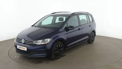 Blau Gebraucht 2016 VW Touran Comfortline Van / Kleinbus | 19.230 € (Fairer Preis)
