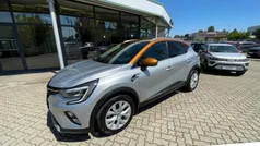 Zweifarbig: highland (grau) (grau) Gebraucht 2021 Renault Captur Intens SUV | 17.490 € (Fairer Preis)