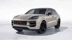 Beige Gebraucht 2025 Porsche Cayenne SUV | 115.900 €