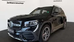 Metalliclack kosmosschwarz Gebraucht 2023 Mercedes GLB220 AMG SUV | 49.999 €